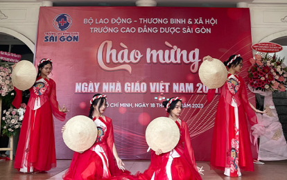 Trường Cao đẳng Dược Sài Gòn tổ chức hoạt động chào mừng tân sinh viên